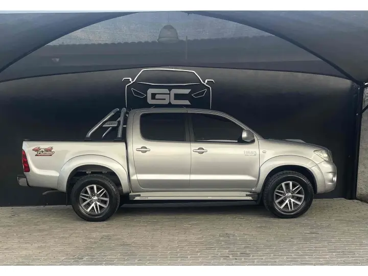 HILUX 3.0 SR 4X4 CD 16V TURBO INTERCOOLER DIESEL 4P MANUAL