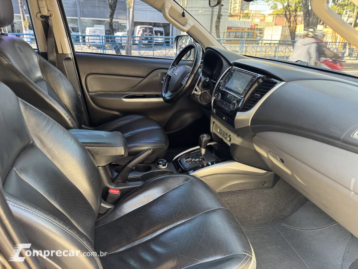 L200 TRITON 2.4 16V Turbo Sport HPE TOP CD 4X4