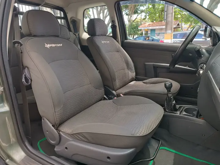 STRADA 1.8 MPI Adventure CD 8V