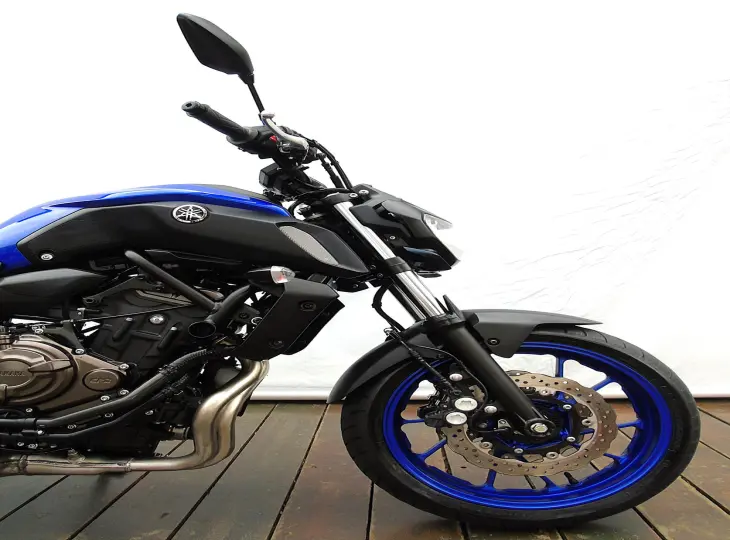 YAMAHA MT-07 ABS