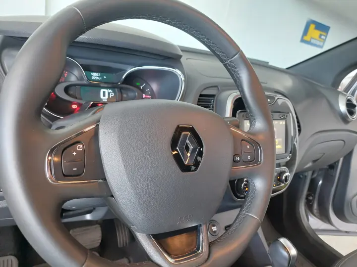 CAPTUR 1.6 16V SCE Bose