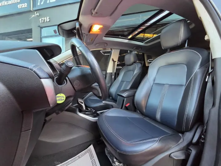 TRACKER Premier 1.2 Turbo 12V Flex Aut.