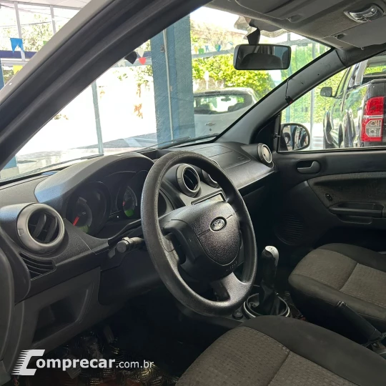 FIESTA 1.6 SE Sedan 16V