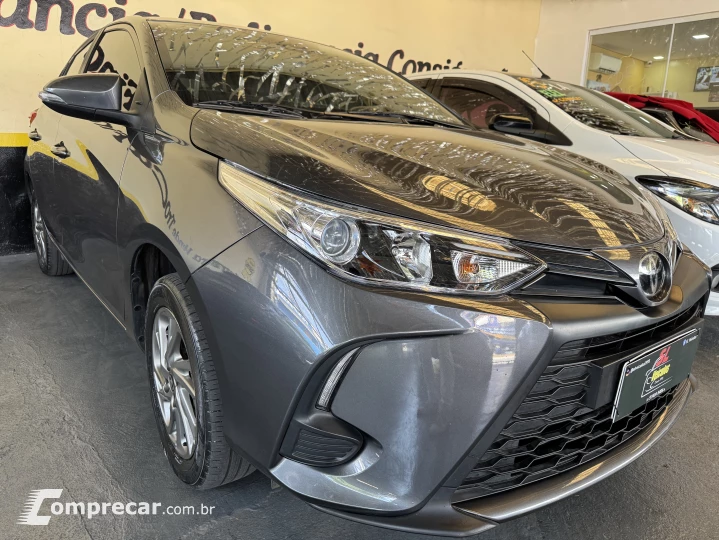 YARIS 1.5 16V XS Connect