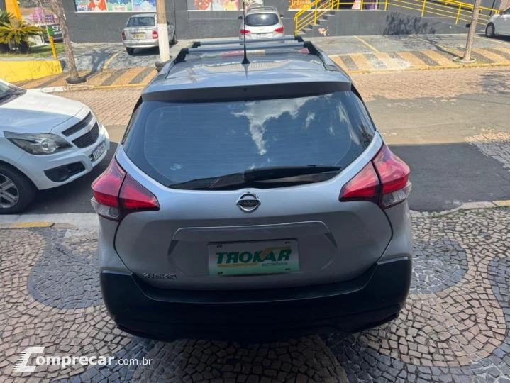 KICKS S 1.6 16V FlexStar 5p Mec.