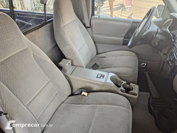 RANGER 4.0 XLT 4X2 CS V6 12V TEXAS EDITION