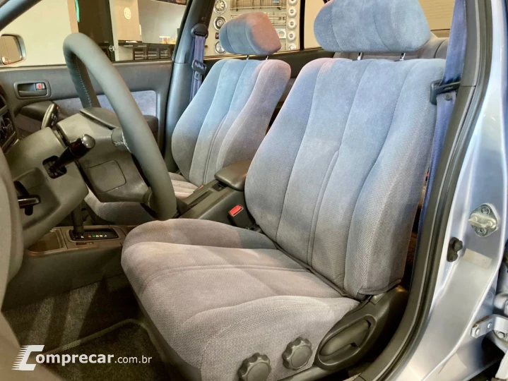 Camry 2.2 16V 4P LE AUTOMÁTICO