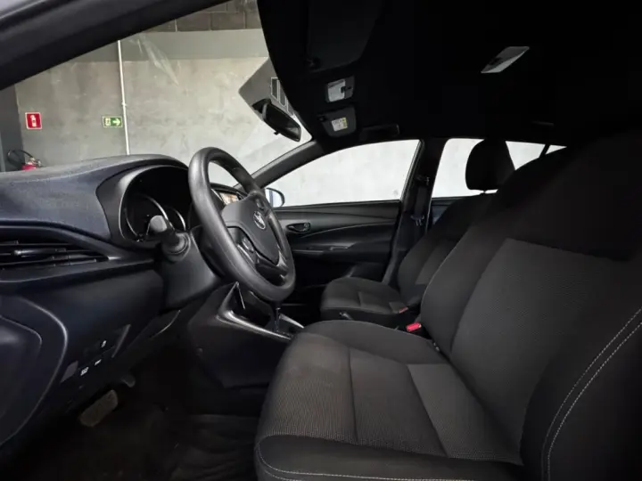 YARIS 1.5 16V FLEX XL MULTIDRIVE