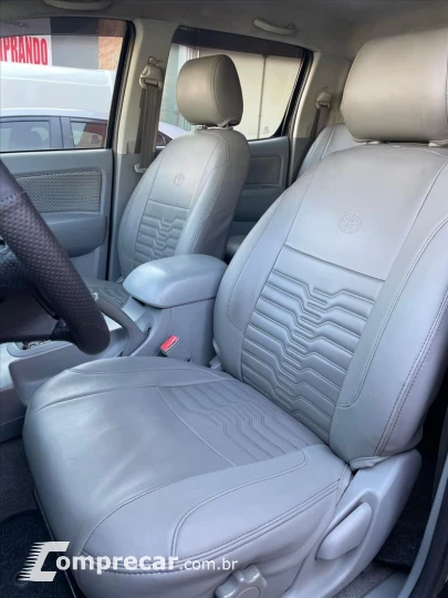 HILUX 2.7 SR 4X2 CD 16V