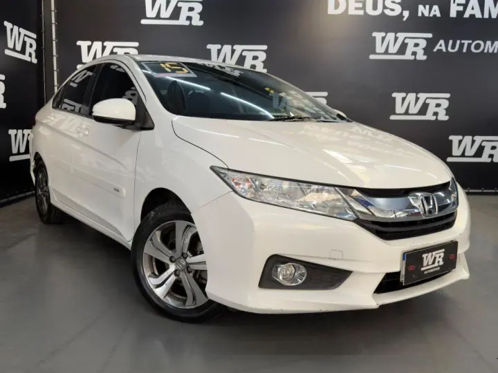 CITY 1.5 LX Sedan 16V