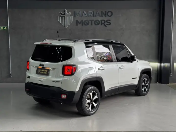 RENEGADE 2.0 16V TURBO DIESEL TRAILHAWK 4P 4X4 AUTOMÁTICO