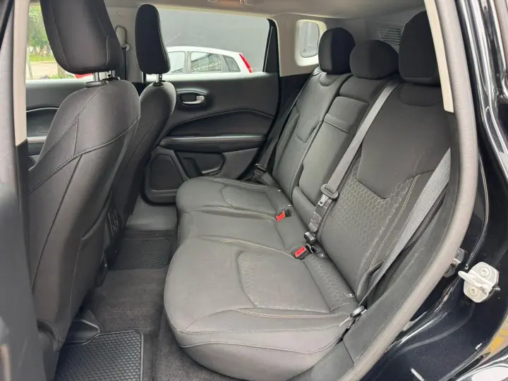 Compass 2.0 16V Flex Sport Automático