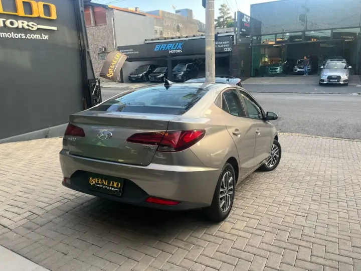 HB20S Evolution 1.0 TB Flex 12V Aut.