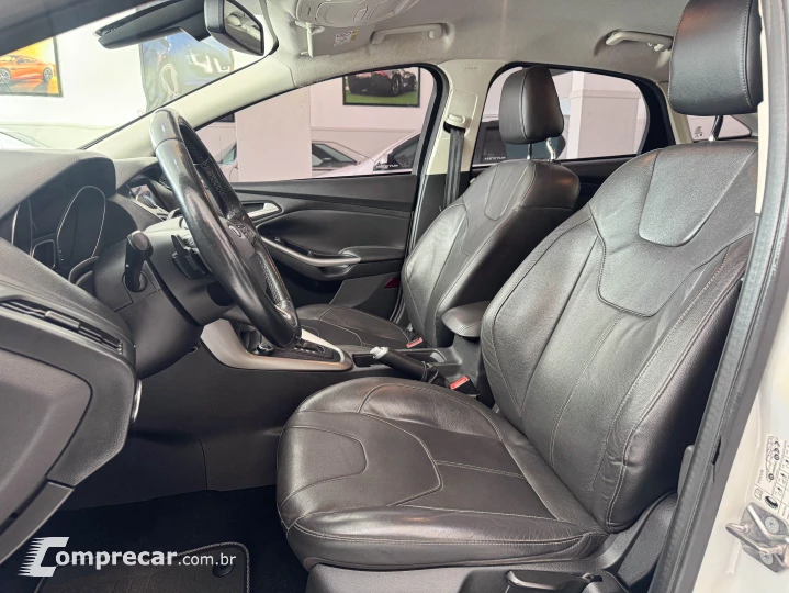 FOCUS 2.0 SE Plus Sedan 16V