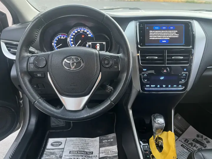 Yaris Sedan 1.5 16V 4P FLEX XS MULTIDRIVE AUTOMÁTICO CVT