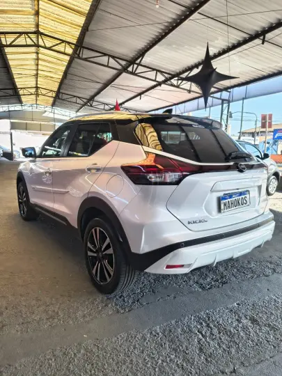 KICKS Exclusive 1.6 16V Flex Aut.