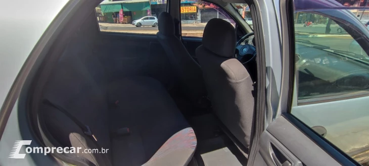 CELTA 1.0 MPFI Life 8V