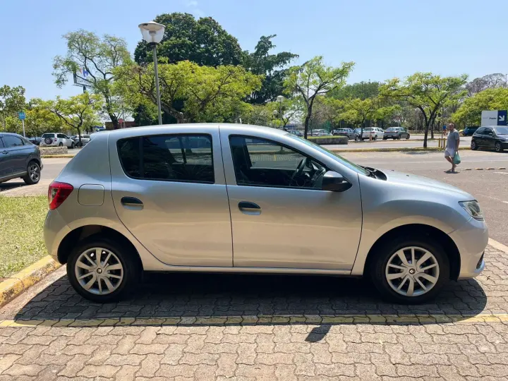 SANDERO 1.0 12V SCE Authentique