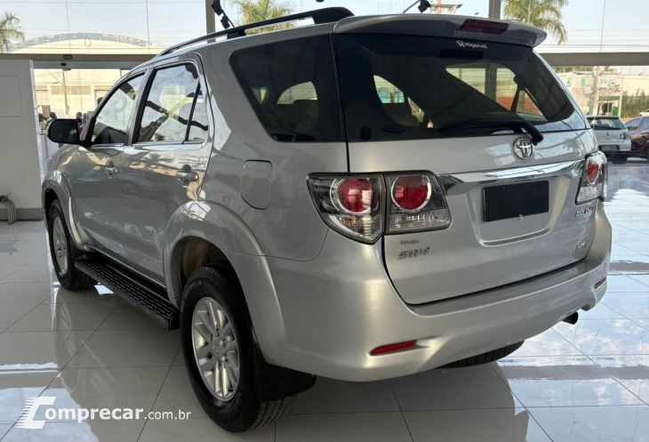 Hilux SW4 SRV 3.0 4X4 (7 Lugares)