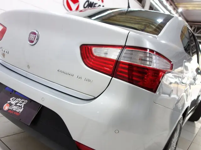 GRAND SIENA - 1.6 MPI ESSENCE 16V 4P MANUAL