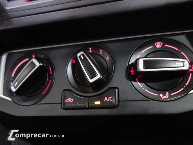 VOYAGE - 1.6 MSI TOTAL COMFORTLINE 4P MANUAL