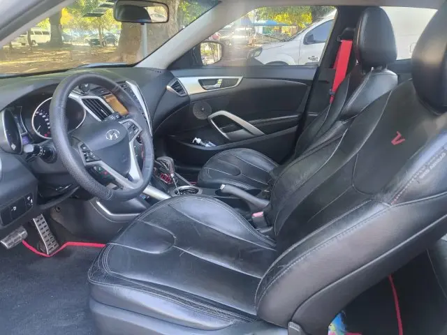 VELOSTER - 1.6 16V 3P AUTOMÁTICO