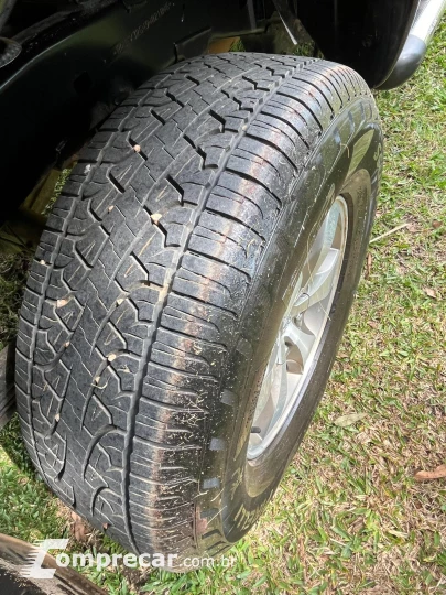 HILUX 2.7 SR 4X2 CD 16V