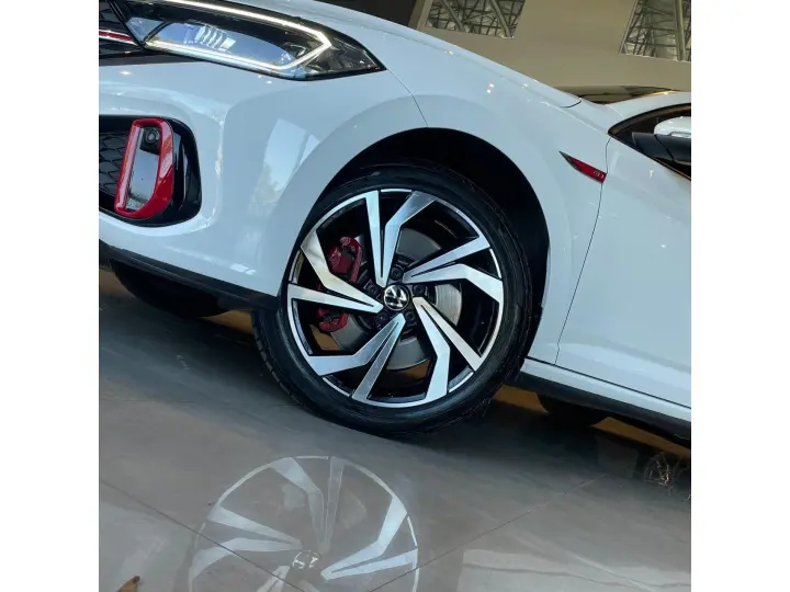 JETTA 2.0 350 TSI GASOLINA GLI DSG