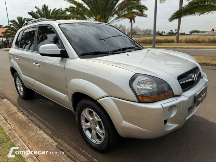 TUCSON 2.0 MPFI GLS 16V 143cv 2WD