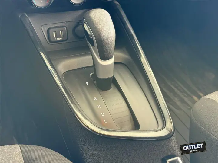 ONIX 1.0 TURBO FLEX PLUS AUTOMÁTICO