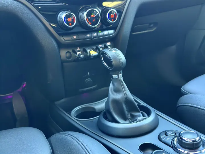 COUNTRYMAN 1.5 12V TWINPOWER TURBO HYBRID COOPER S E EXCLUSI