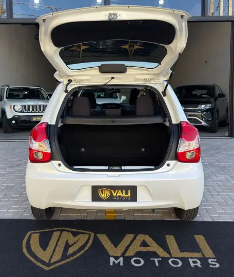 ETIOS XS 1.5 Flex 16V 5p Aut.