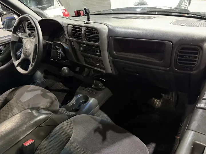 S10 2.4 MPFI RODEIO 4X2 CD 8V FLEX 4P MANUAL