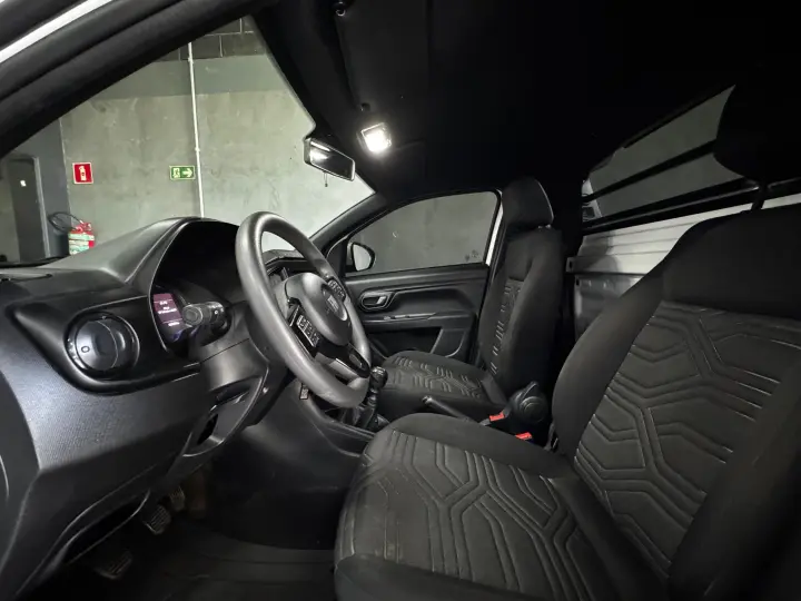 STRADA 1.3 FIREFLY FLEX FREEDOM CS MANUAL