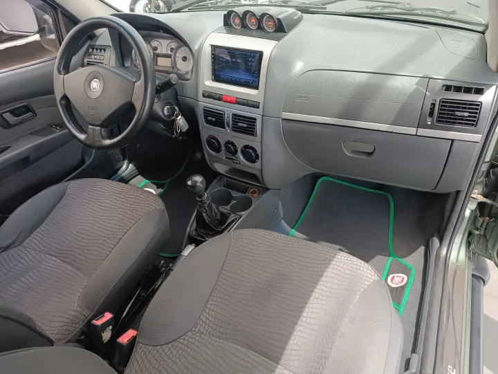 STRADA 1.8 MPI Adventure CD 8V