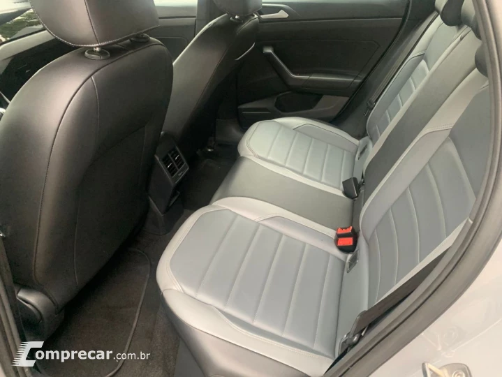 Nivus 1.0 4P FLEX 200 TSI HIGHLINE TURBO AUTOMÁTICO