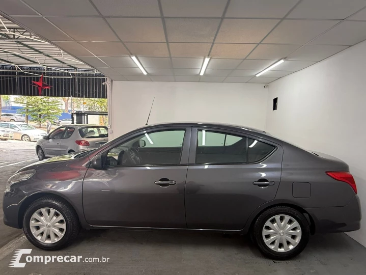 VERSA 1.0 12V FlexStart 4p Mec.