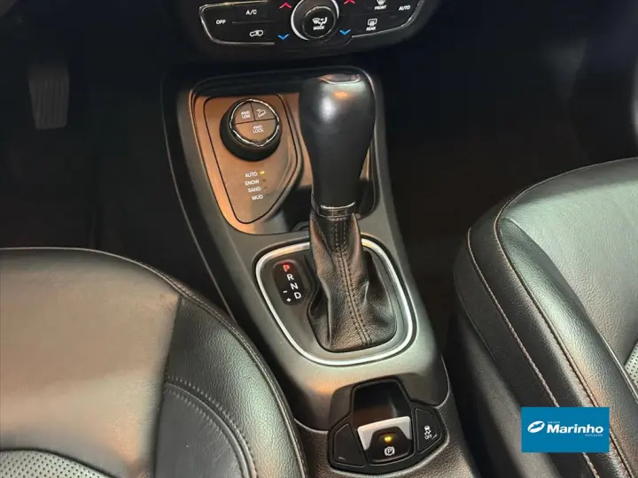 COMPASS 2.0 16V DIESEL LONGITUDE 4X4 AUTOMÁTICO