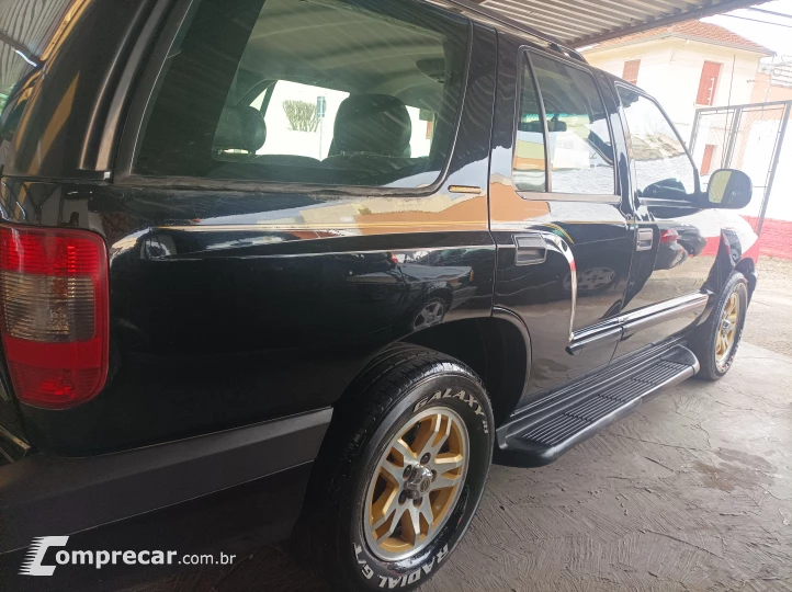 BLAZER 4.3 SFI DLX Executive 4X2 V6 12V