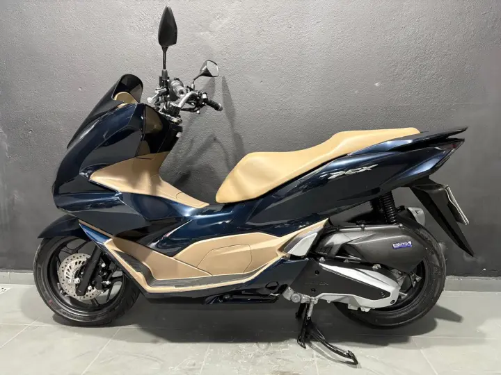 PCX 160 DLX ABS