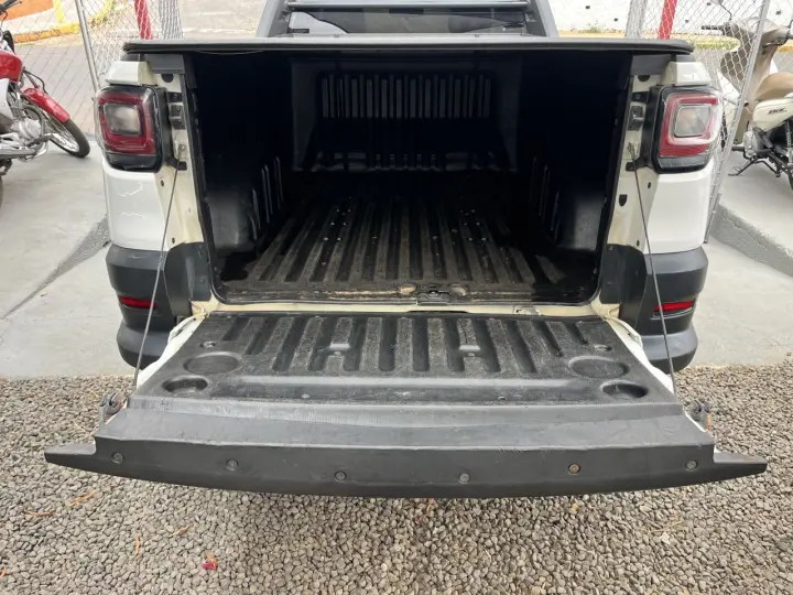 Strada 1.4 FLEX ENDURANCE CABNE SIMPLES