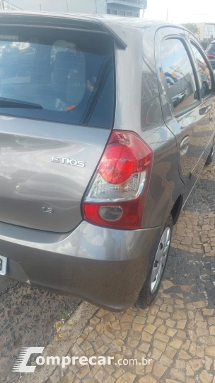 Etios  X 1.3