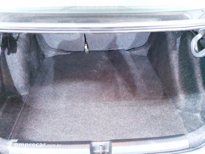 VIRTUS 1.4 250 TSI EXCLUSIVE AUTOMÁTICO