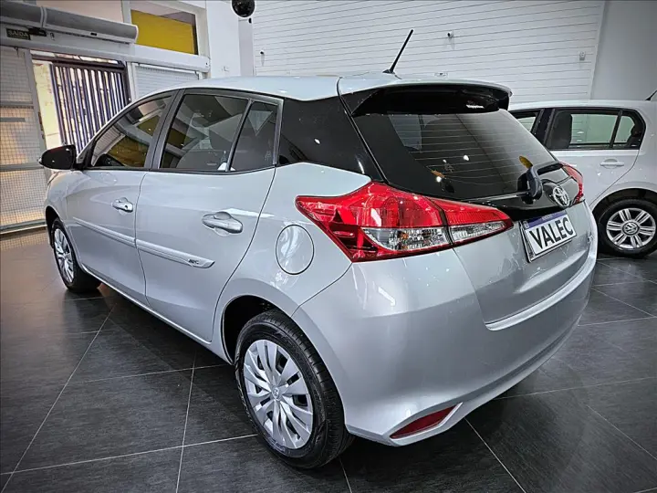 YARIS 1.5 16V FLEX XL MULTIDRIVE