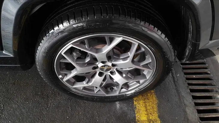 COMMANDER 1.3 T270 TURBO FLEX OVERLAND AT6