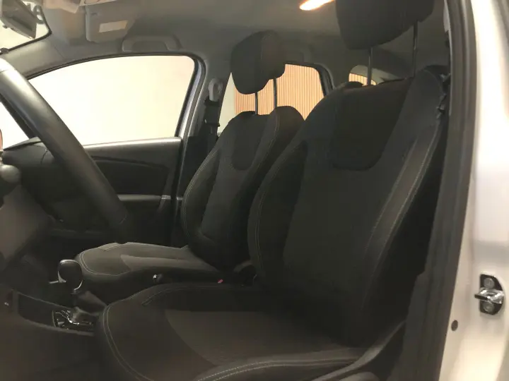 Captur 1.6 16V Sce Flex Life X-Tronic