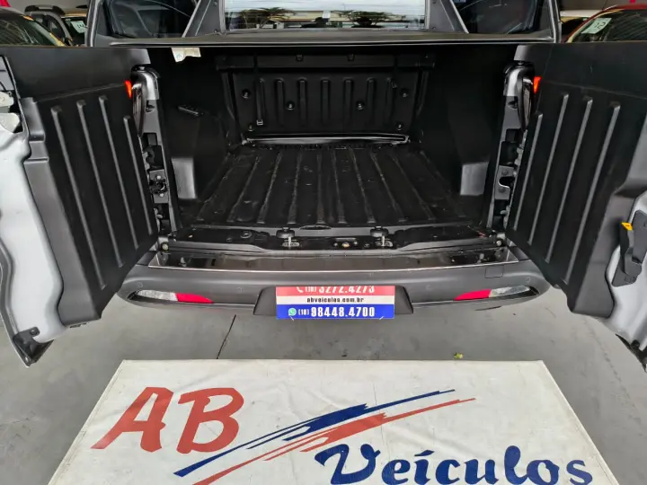 TORO 2.0 16V Turbo Freedom 4X4