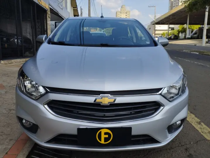 Prisma 1.4 4P LTZ  AUTOMÁTICO