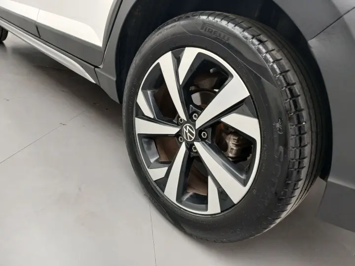 NIVUS 1.0 200 TSI TOTAL FLEX HIGHLINE AUTOMÁTICO