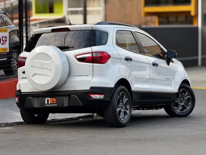 EcoSport FREESTYLE 1.5 12V Flex 5p Aut.